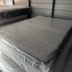 Casper Queen Mattress (Free Delivery)