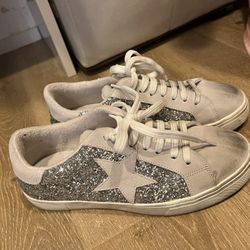 Steve Madden Sneakers 8.5