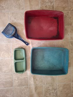 Kitty litter box, pans, scoop