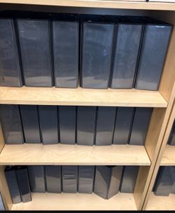 Binders - FREE  (Monrovia)