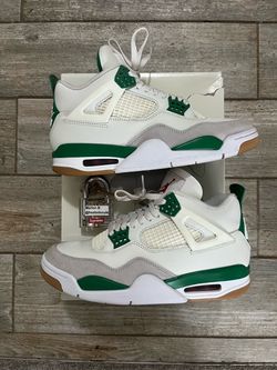 Jordan 4 SB green used size 8