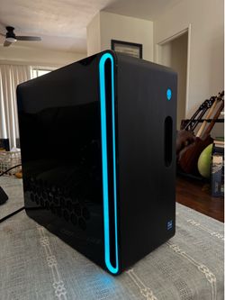 Alienware Aurora R16 Gaming PC - i7-13700F, RTX 4060, 16GB, 2TB SSD