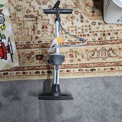 Bike pump