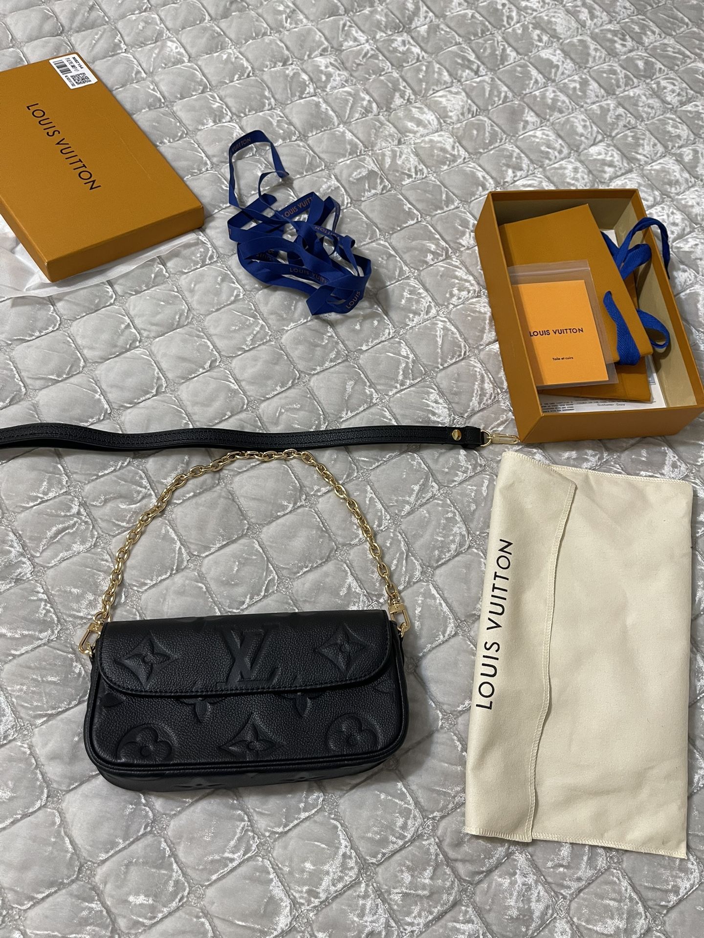 lv iv wallet on chain
