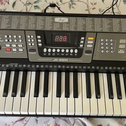 Joy JK-66M 61-Key Portable Electronic Keyboard