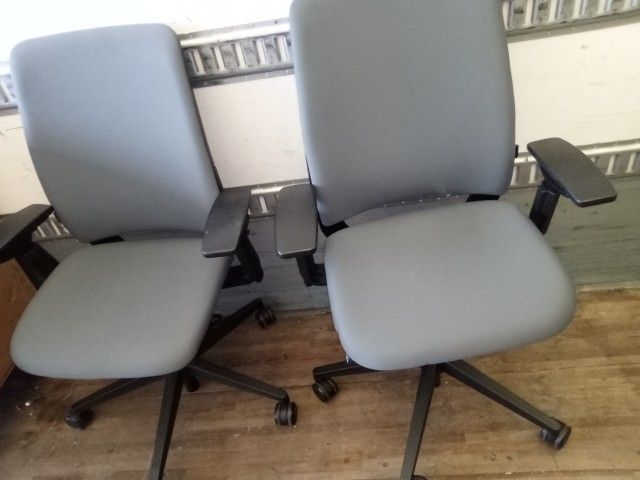 Amia Office Chairs
