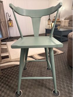 Sage Captain’s Chair Plant Stand