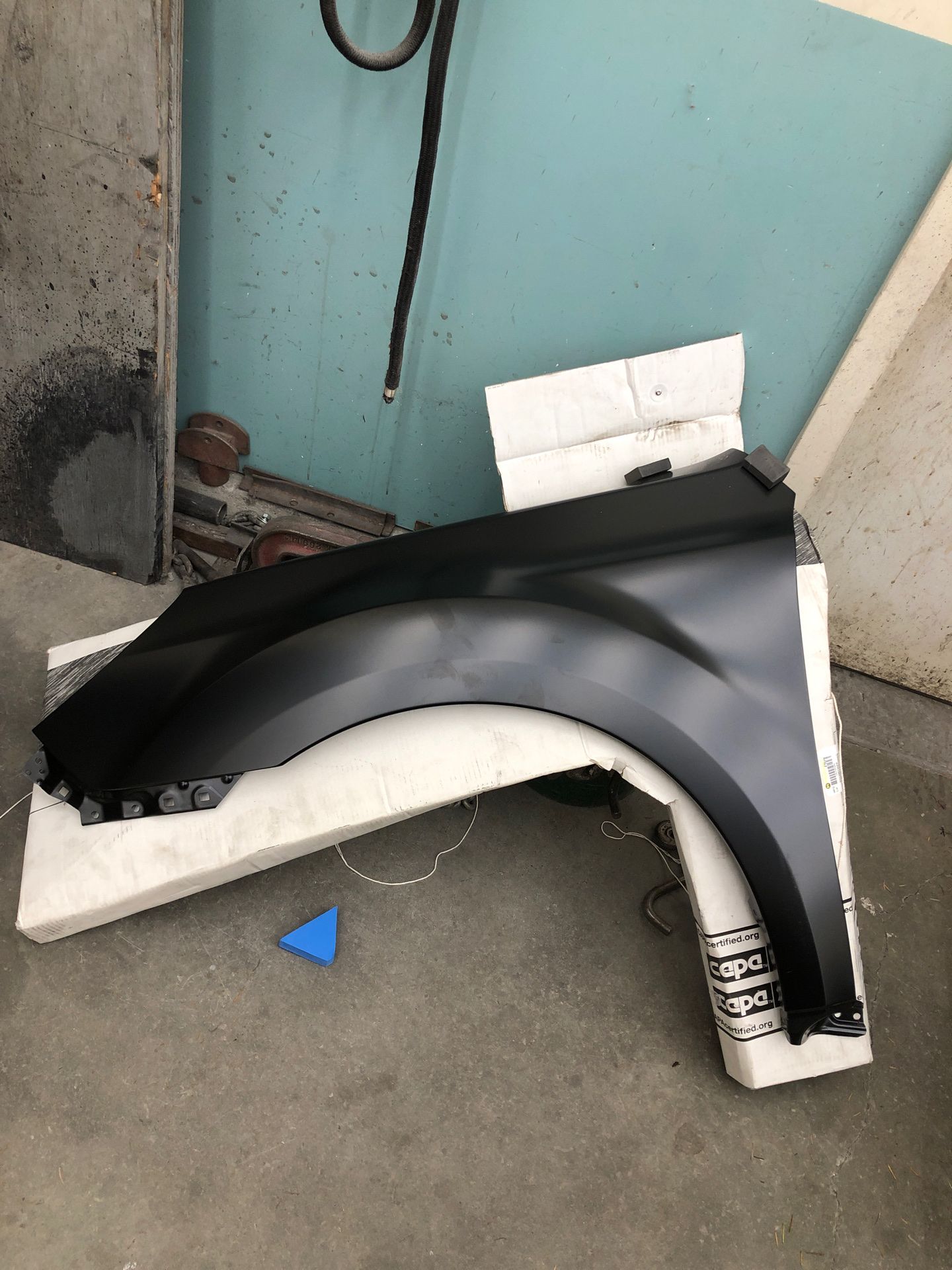 Subaru Legacy 2010 to 2014 left fender