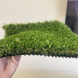 870 Sq Ft Roll Of 87oz Artificial Grass Turf