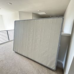 Queen Box Spring 