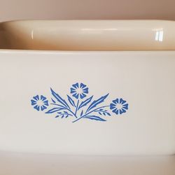 Vintage Corning Ware Blue Cornflower 1 1/2 qt Casserole Dish P-4-B