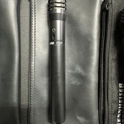 Shure PG81