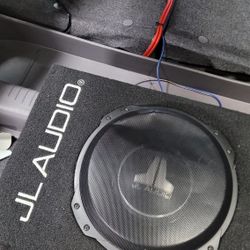 COVINA RADIO GUYS 🔊  🔊 🔊 Car Audio ✅️ Alarms ✅️ Window Tint ✅️ LED Lights ✅️ Troubleshooting ✅️ And Much More.  Sales And Installations 
Car Audio