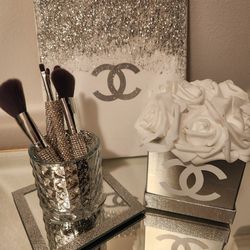 Chanel Makeup Brush Holder 