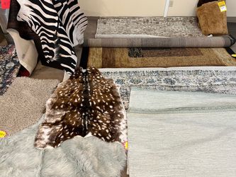 Rugs on Clearance baby!! Message me if u need!!