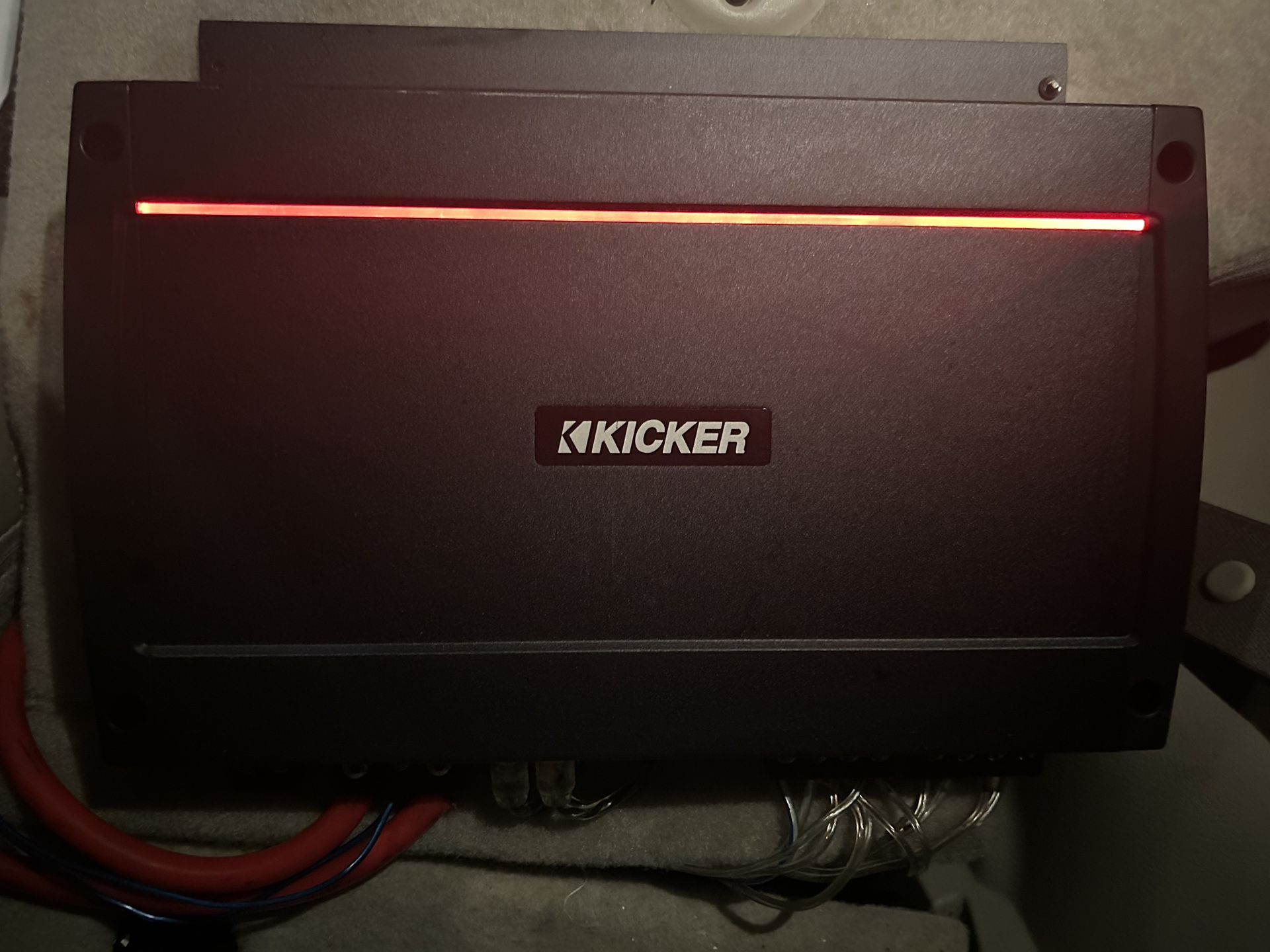 Kicker KXA800.5 5-channel amplifier