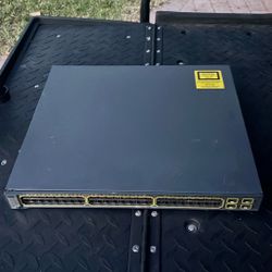 WS-C3750-48PS-S Cisco Catalyst 3750 48-Port PoE Switch