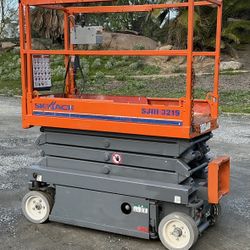 Skyjack 2012 Scissor Lift 3219 