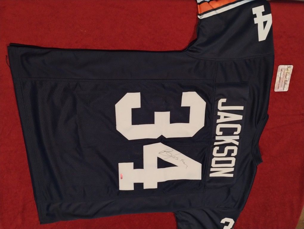 BO JACKSON Auburn Tigers Heisman SIGNED Autographed Football Jersey for  Sale in Woodstock, GA - OfferUp