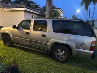 2002 Chevy Suburban 4x4 SUV