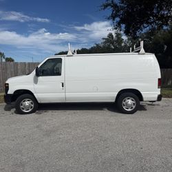 2010 Ford E-150