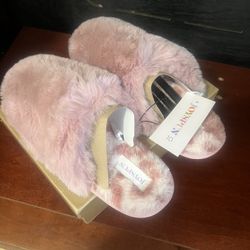 Nice Pair Of Women Slippers 