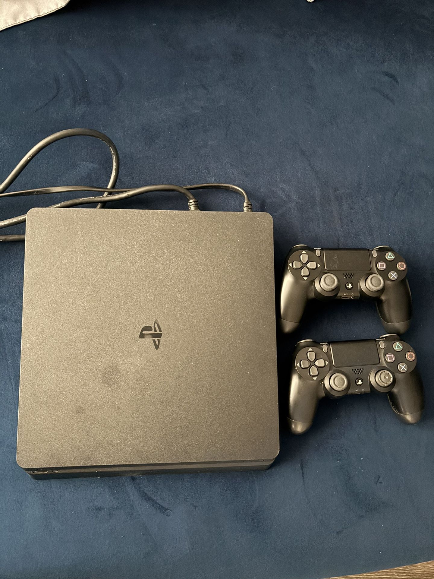PS4