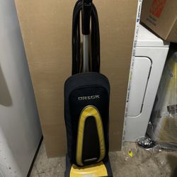 Oreck XL Upright Vacuum Cleaner