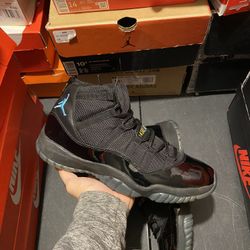 Jordan Gamma 11s size 11 USED But Clean