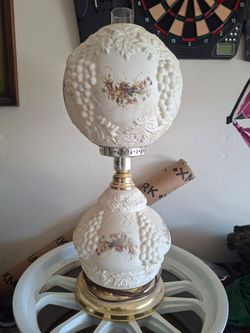 Gone with the wind vintage lamp