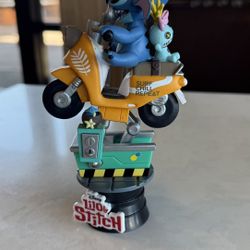 Stitch Coin Ride (D-Stage) Disney Figure 