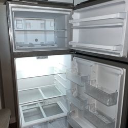 Whirlpool Fridge 