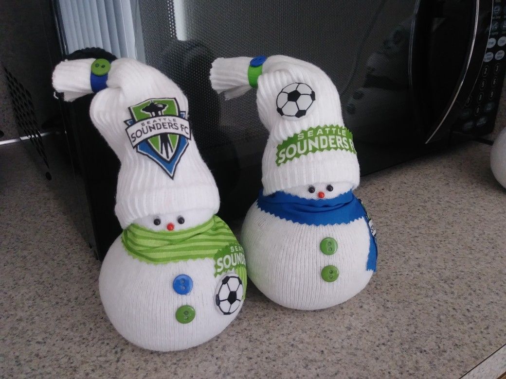 New Handmade Seattle Sounders Snowmen