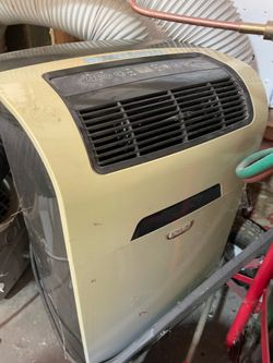 2 ac units. 100$ each
