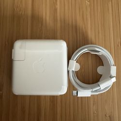 OEM Apple 61W USB-C power adapter