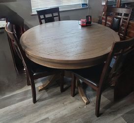 Kitchen Table