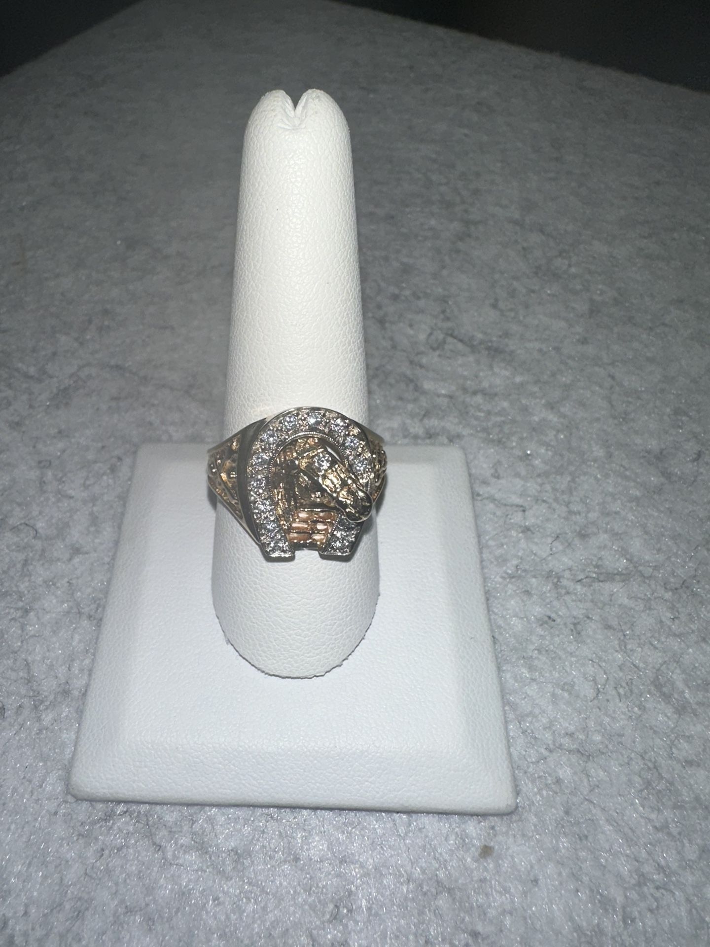YG .28ct tw Diamond Ring tw 9.60 Gms