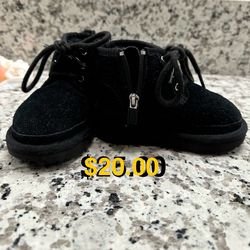 Ugg shoes like new $20.00 firm on price