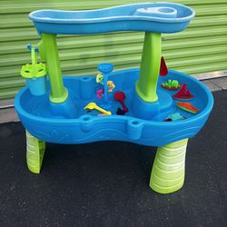 Step 2 little tikes sand and water table 