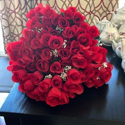 8 Dozen Fabric Red Roses