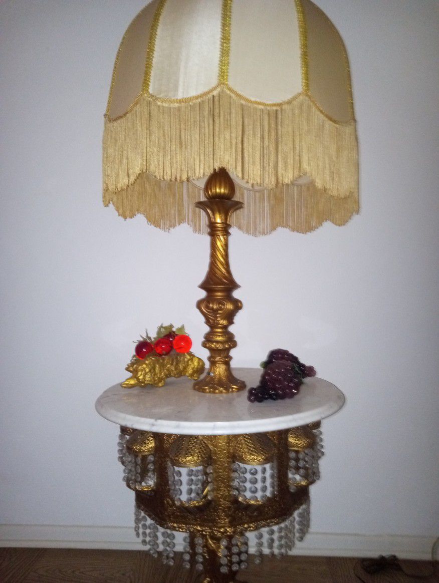Royal Lamp Table One Piece