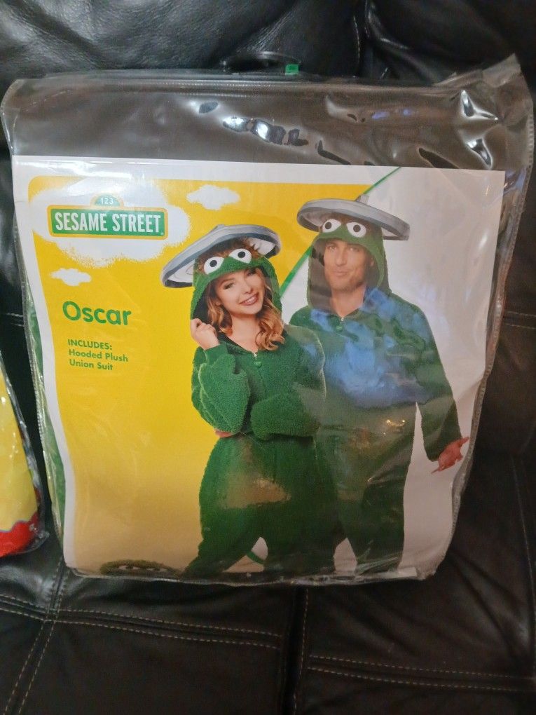 Sesame Street Oscar Couples Costume (S/M)