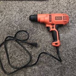 BLACK+DECKER Corded Drill, 5.5-Amp, 3/8-Inch (DR260C)