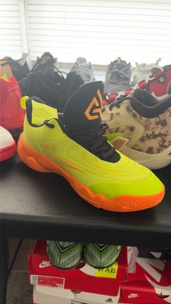 Nike shoes