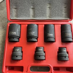 7 PC 1” Socket Set