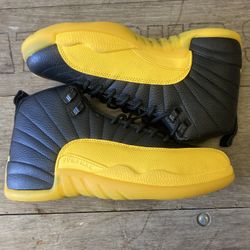 Air Jordan 12 University Gold Size 8 And A Half New 