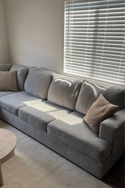 Sectional couch
