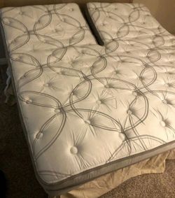 Select Comfort Sleep Number FlexTop Eastern King i8 Mattress