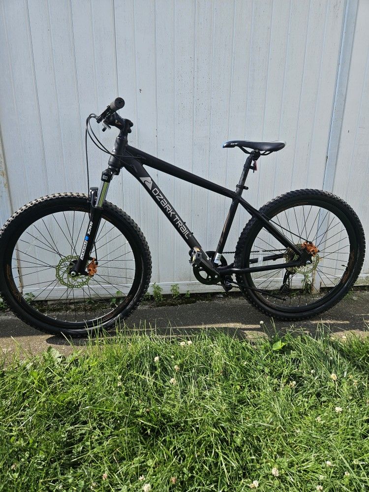 Ozark Trail Mountain Bike