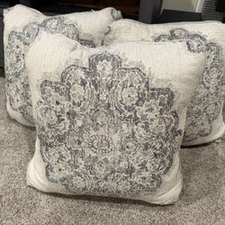 Set of 3 Decorative Pillows